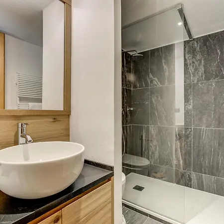 Pic Janvier, Alpes Agency, Les Praz, Chamonix, Sleeps 4-6 Appartamento